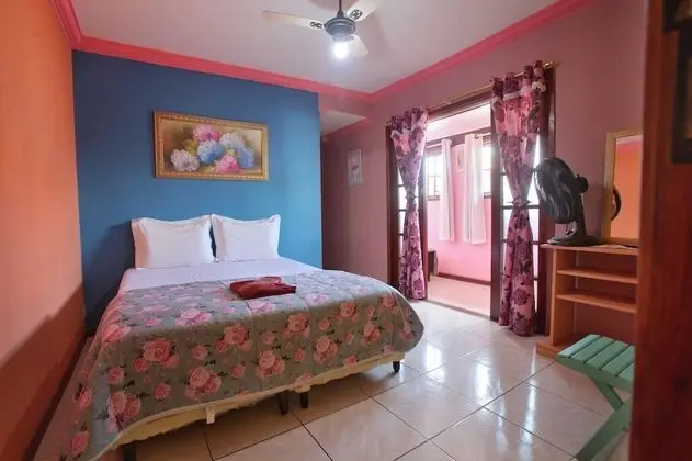 Quarto Duplo Suite com Varanda Fechada