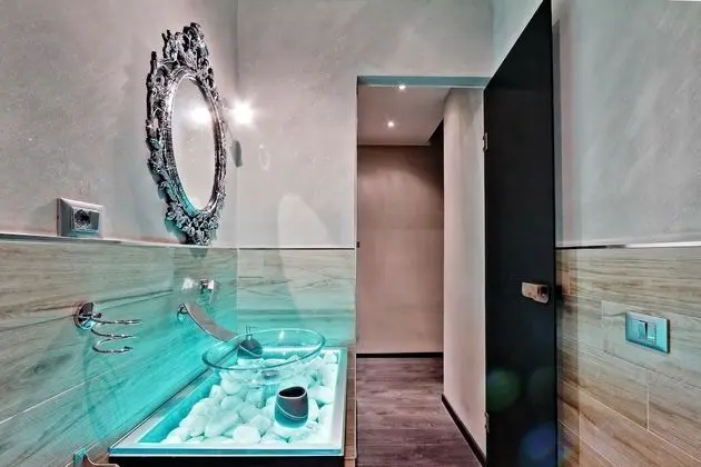 Superior Süit, Sıcak Su Havuzu