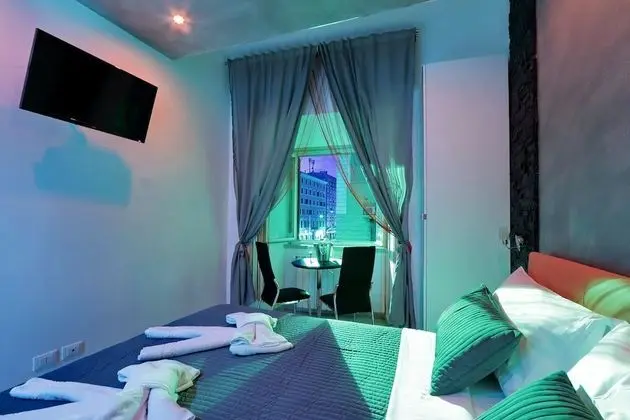 Tek Büyük Yataklı Oda