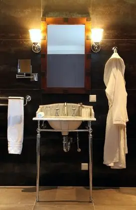 Deluxe Tek Büyük Yataklı Oda, 1 Büyük (Queen) Boy Yatak