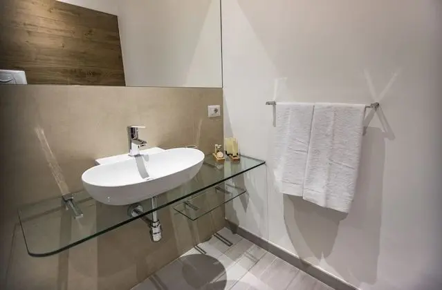 Deluxe Üç Kişilik Oda, Teras