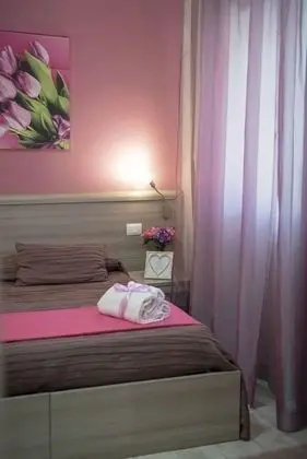 Üç Kişilik Oda