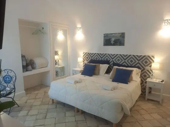 Comfort Tek Büyük veya İki Ayrı Yataklı Oda