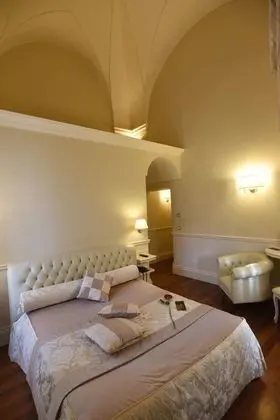 Superior Büyük Yataklı Tek Kişilik Oda, Şehir Manzaralı