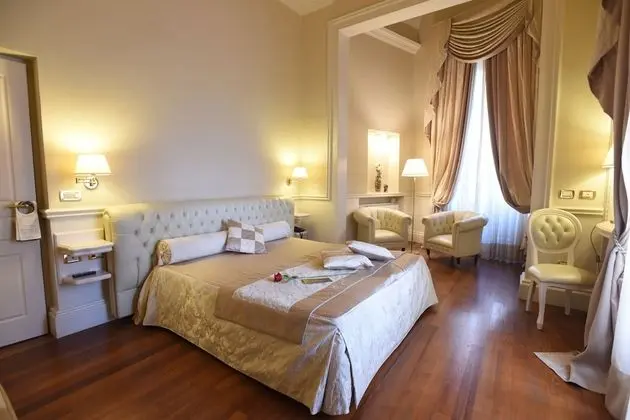 Superior Tek Büyük Yataklı Oda, Şehir Manzaralı