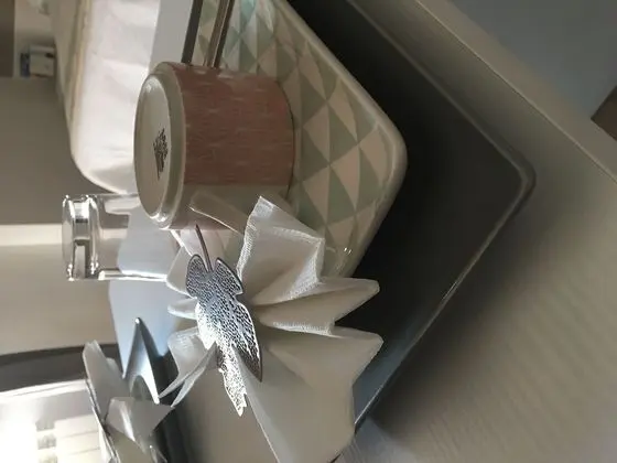 Exclusive Tek Büyük Yataklı Oda