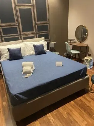 Exclusive Tek Büyük Yataklı Oda