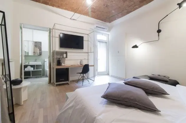 Deluxe Oda, 1 Büyük (Queen) Boy Yatak