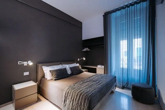 Romantic Tek Büyük Yataklı Oda