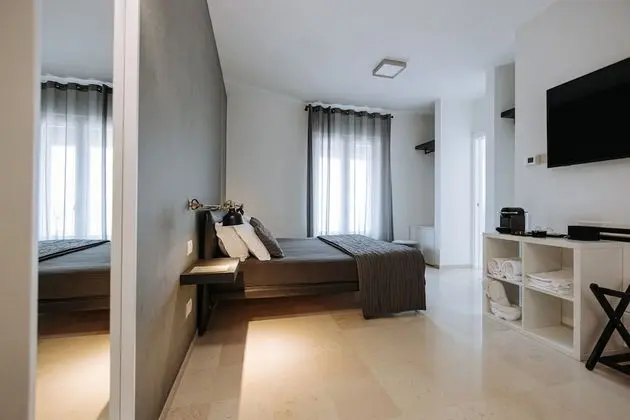 Romantic Tek Büyük Yataklı Oda