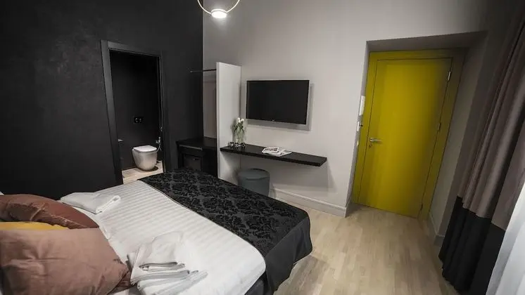 Deluxe Tek Büyük Yataklı Oda