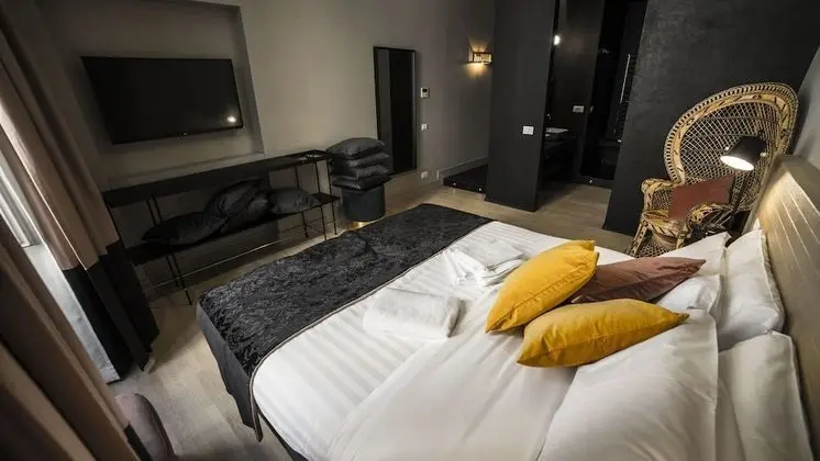 Deluxe Tek Büyük Yataklı Oda