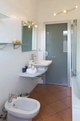 Apart Daire, 4 Yatak Odası