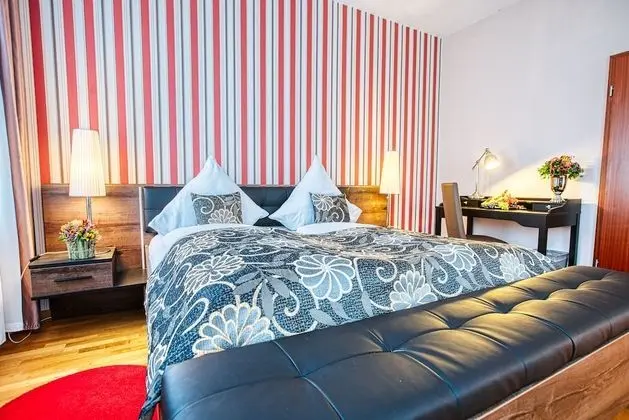 Superior Tek Büyük Yataklı Oda, Özel Banyo, Şehir Manzaralı