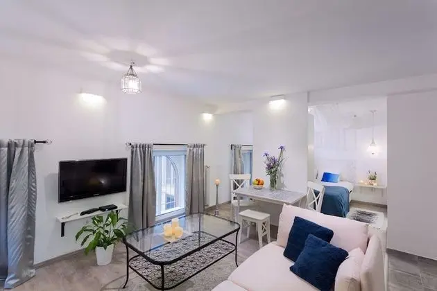 Design Stüdyo, Asma Kat