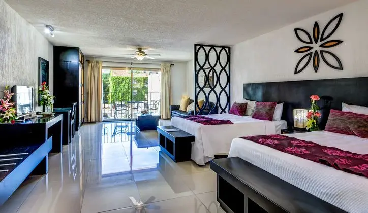 1 Çift ​​kişilik Yatak Two Queen Beds
