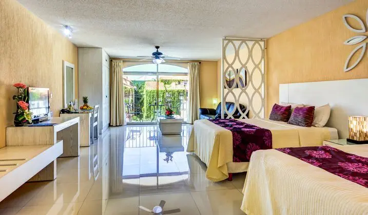 1 Çift ​​kişilik Yatak Two Queen Beds
