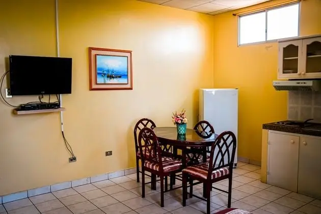 Family Dört Kişilik Oda