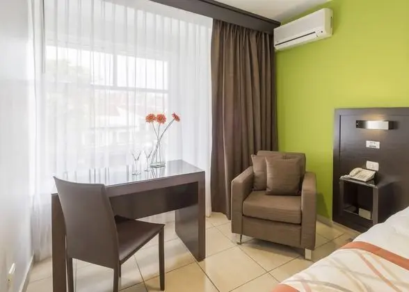 Executive Suite