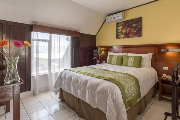 Standard Suite