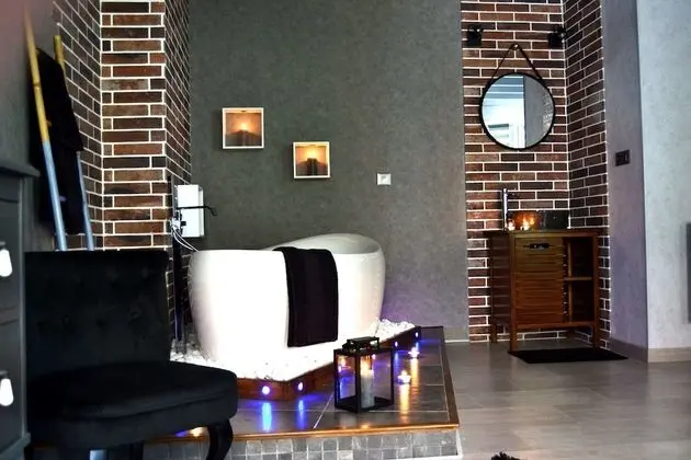 Tek Büyük Yataklı Oda (Dyonisos)