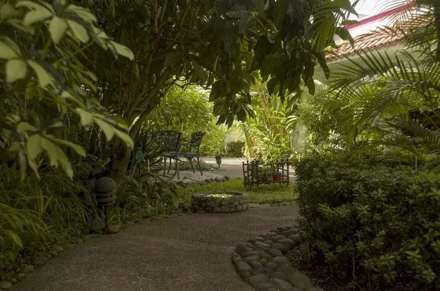 Executive Süit, 2 Çift Kişilik Yatak, Buzdolabı ve Mikrodalga, Bahçe Manzaralı