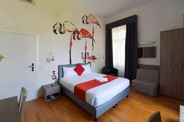 Junior Üç Kişilik Oda