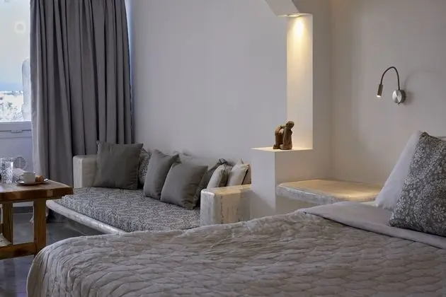 Elegant Suite Caldera View