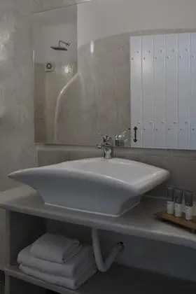 Elegant Suite Caldera View