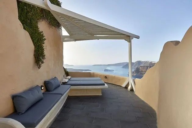 Gods Divine Suite indoor pool with hot tub and Caldera View