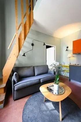 Apart Daire, 2 Yatak Odası, Küçük Mutfak