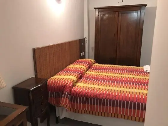 Tek Büyük Yataklı Oda