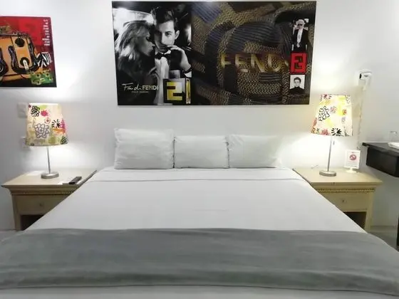 Basic Oda, 1 En Büyük (King) Boy Yatak