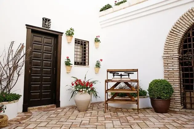 Family Çatı Katı (Loft), Avlu Manzaralı