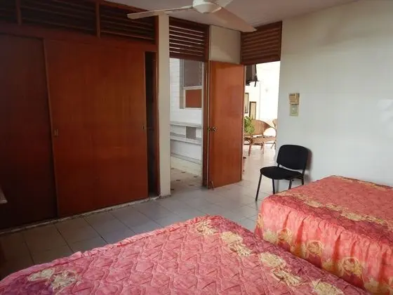 Family Süit, Birden Çok Yatak, Sigara İçilebilir, Kısmi Deniz Manzarası
