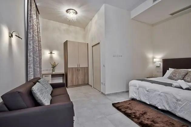 Family Oda, Birden Çok Yatak, Şehir Manzaralı (No1)