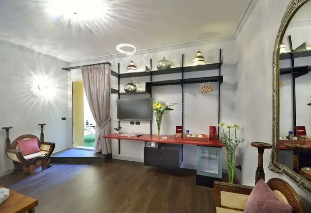 Süit, 1 Büyük (Queen) Boy Yatak, Teras