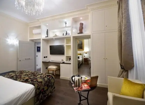 Superior Tek Büyük Yataklı Oda