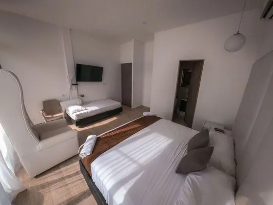 Deluxe Tek Büyük Yataklı Oda