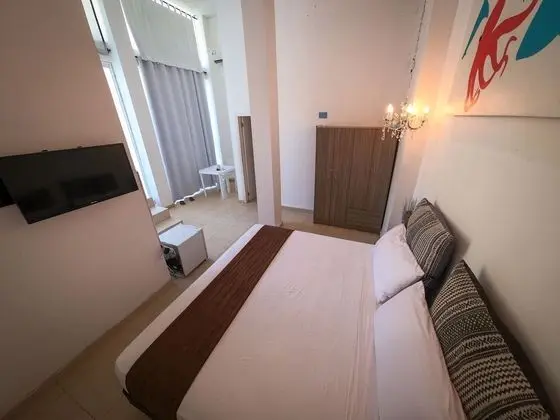 Standard Tek Büyük Yataklı Oda