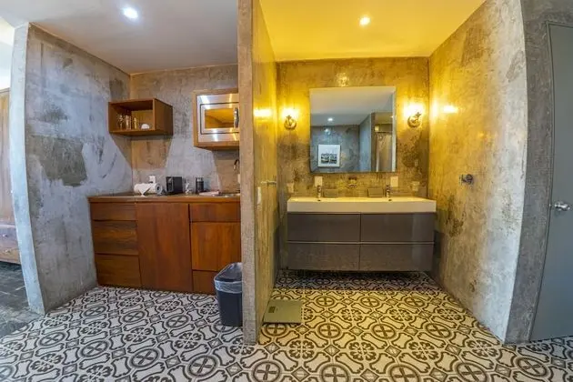 Luxury Stüdyo Süit, 1 En Büyük (King) Boy Yatak, Sıcak Su Havuzu, Okyanus Manzaralı