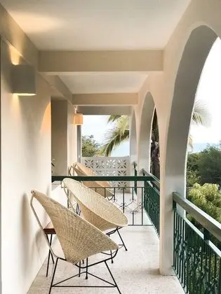 Standard Oda, Balkon, Havuz Manzaralı