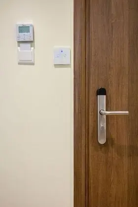 Junior Süit, Balkon