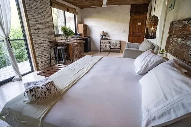 Nº 3 BOHO BEACH STUDIO A/C, WI FI, KITCHENETTE, BALCONY