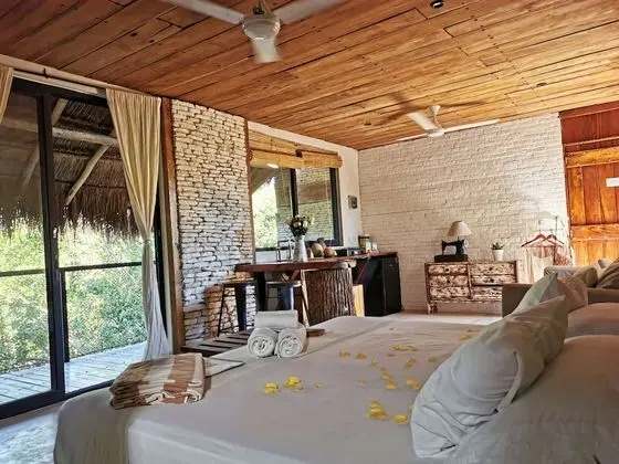 Nº 3 BOHO BEACH STUDIO A/C, WI FI, KITCHENETTE, BALCONY