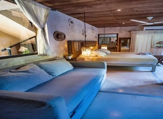 Nº 4 JUNGLE BEACH STUDIO A/C, WI FI, KITCHENETTE, TERRACE