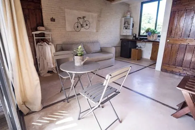 Nº 4 JUNGLE BEACH STUDIO A/C, WI FI, KITCHENETTE, TERRACE