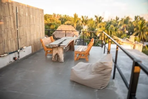 Nº 4 JUNGLE BEACH STUDIO A/C, WI FI, KITCHENETTE, TERRACE