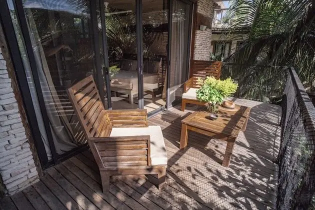 Nº 4 JUNGLE BEACH STUDIO A/C, WI FI, KITCHENETTE, TERRACE