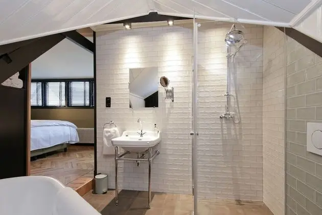 Comfort Tek Büyük Yataklı Oda (Cozy Room)